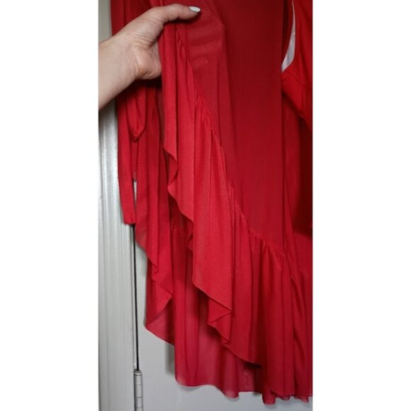 One-Piece Bathing Suit & Matching Sarong - Picture 8 of 8